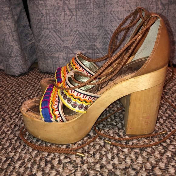Sam Edelman Wedges - Picture 2 of 8